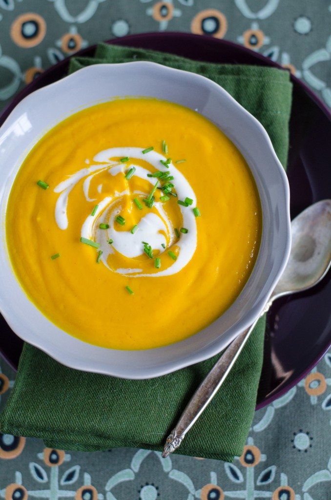 Spicy Roasted Butternut Squash and Carrot Soup | Go Go Go Gourmet @gogogogourmet